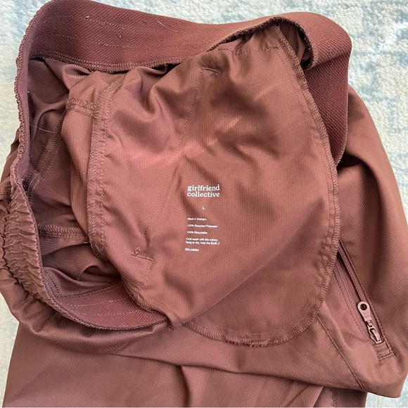 Girlfriend Collective Summit Track Pant - Picture 3 of 4